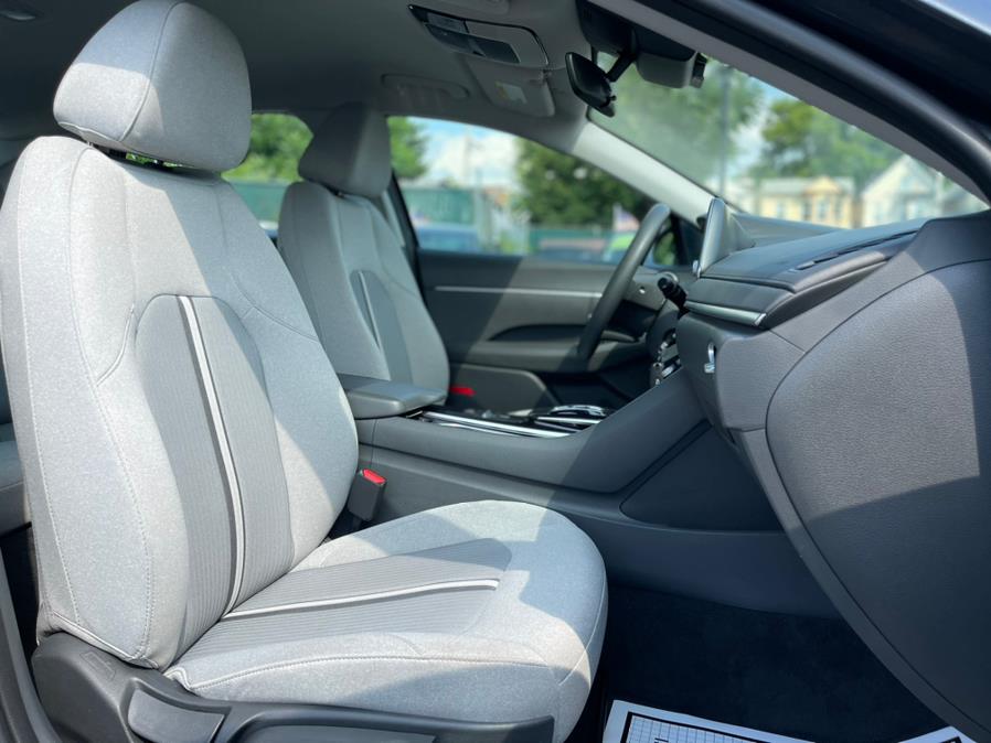 2021 Hyundai Sonata SE 2.5L photo