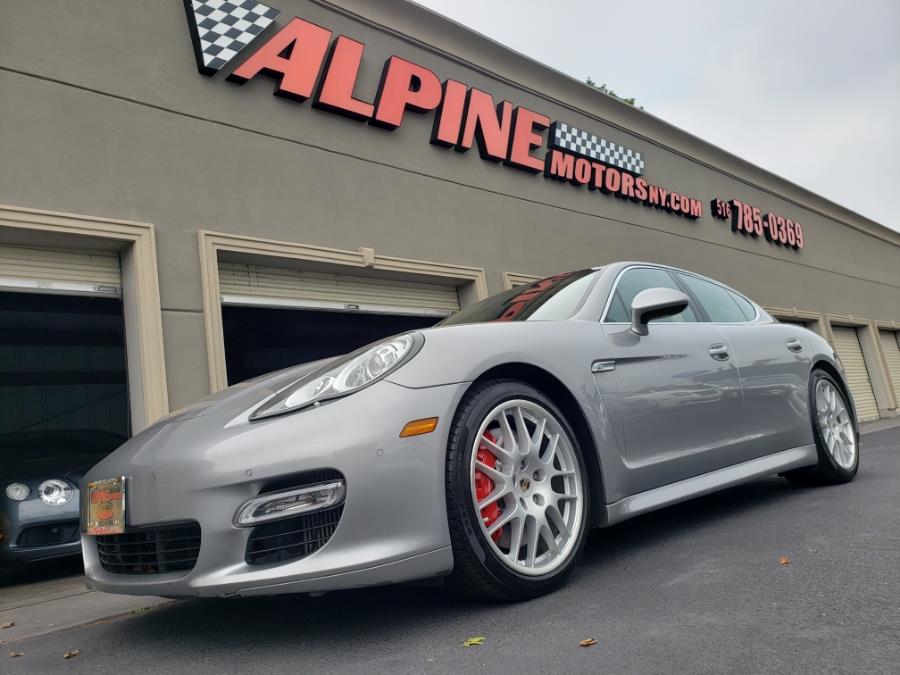 2011 Porsche Panamera Turbo photo