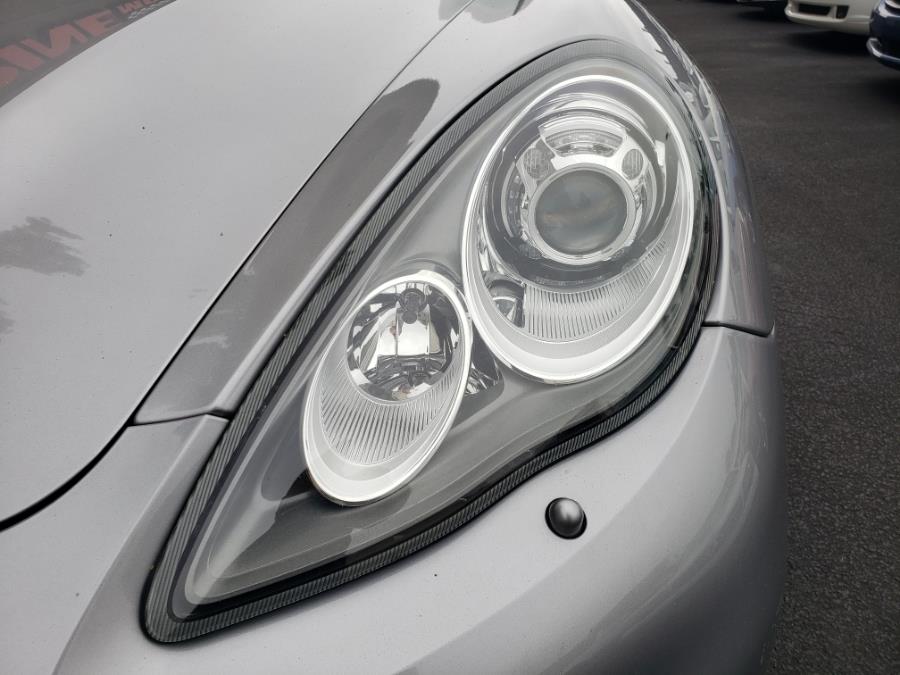 2011 Porsche Panamera Turbo photo