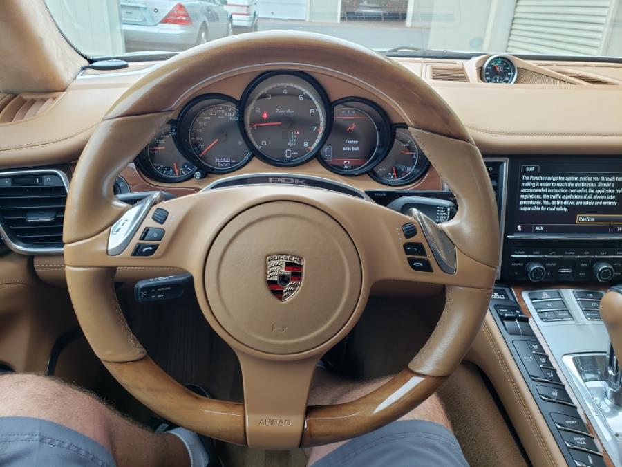 2011 Porsche Panamera Turbo photo