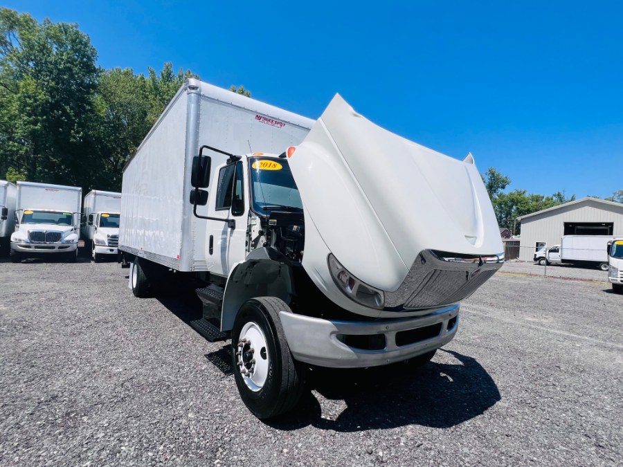 2018 International 4300 26 FEET DRY BOX  + CUMMINS  +  photo