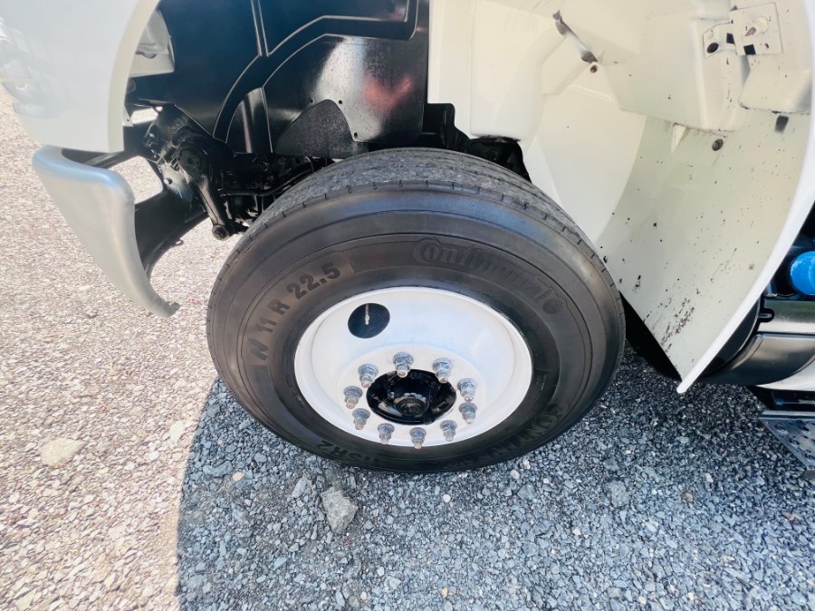 2018 International 4300 26 FEET DRY BOX  + CUMMINS  +  photo