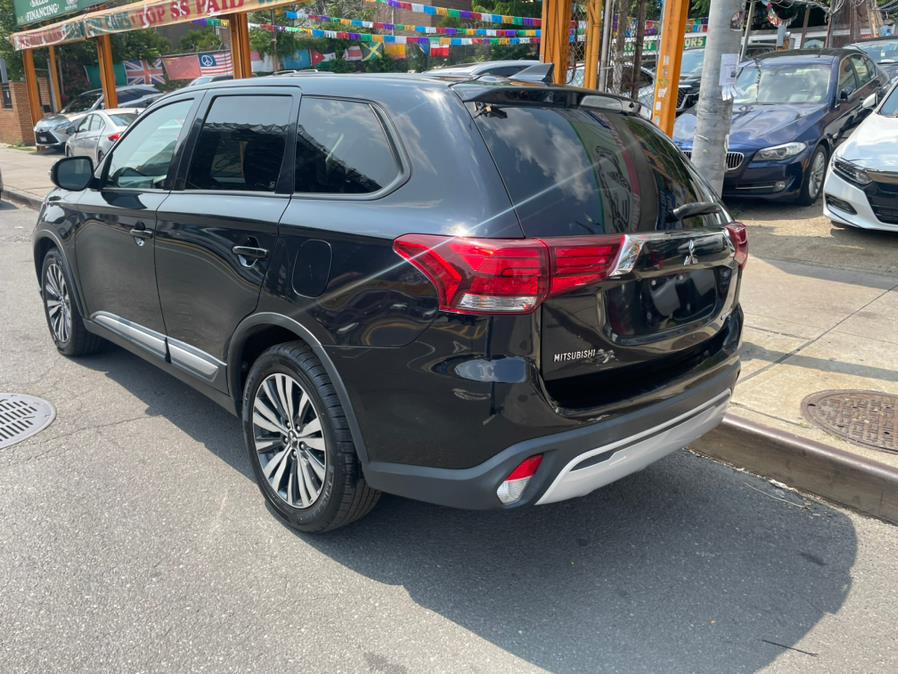 2019 Subaru Outlander SE photo
