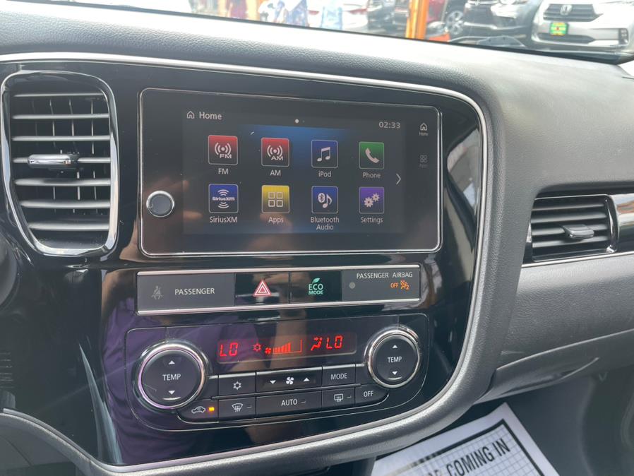 2019 Subaru Outlander SE photo