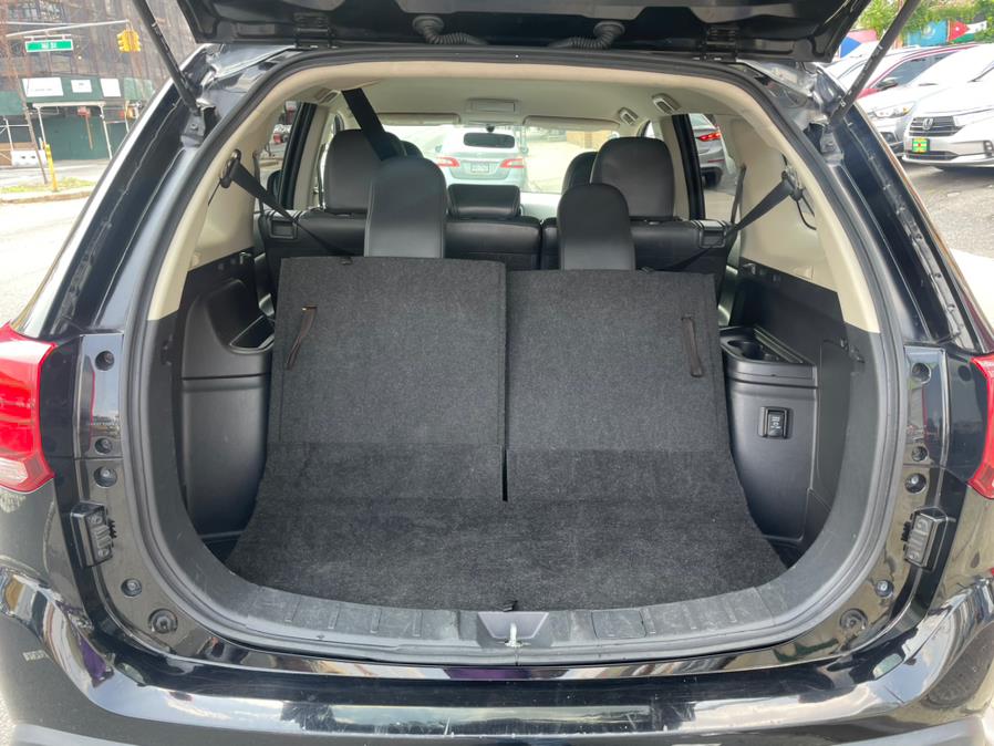 2019 Subaru Outlander SE photo