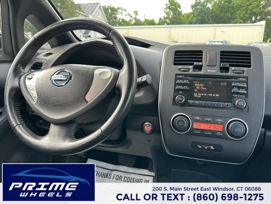2013 Nissan LEAF SL photo