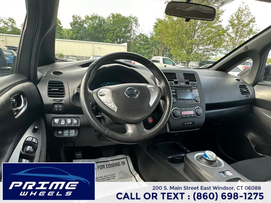 2013 Nissan LEAF SL photo