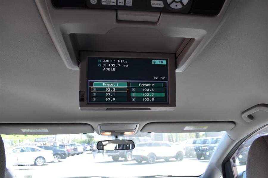 2017 Honda Odyssey SE photo