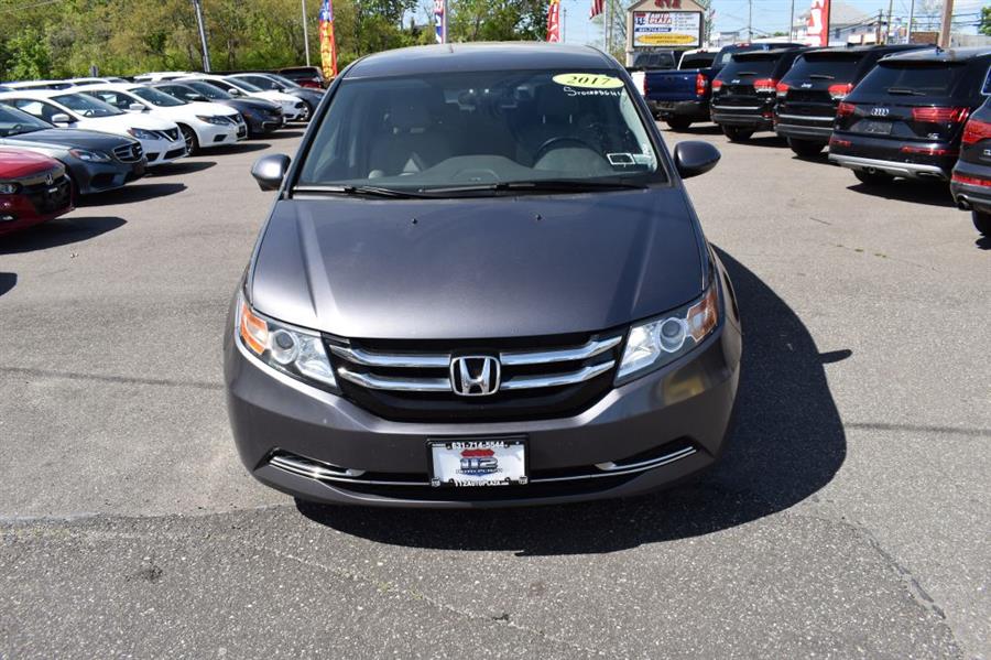2017 Honda Odyssey SE photo