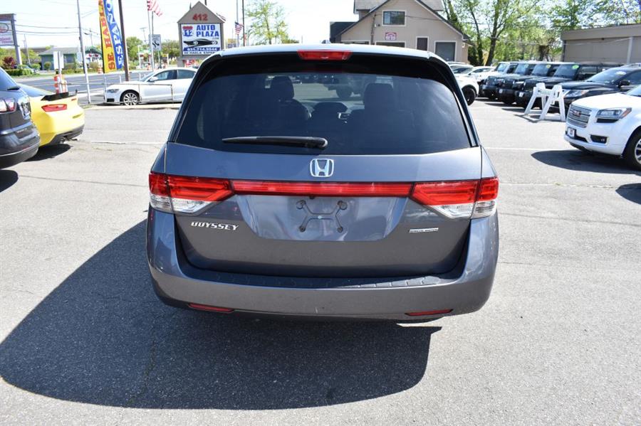 2017 Honda Odyssey SE photo