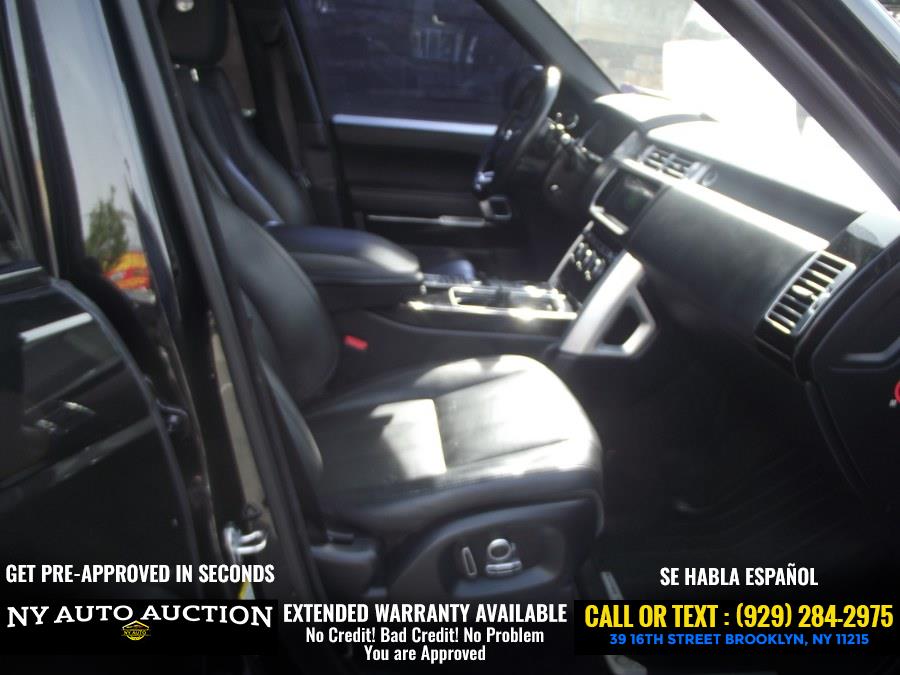 2017 Land Rover Range Rover V8 Supercharged SWB photo