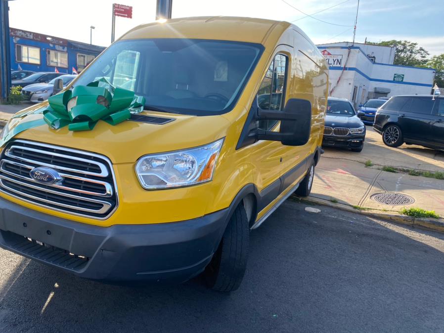 2015 Ford Other 250 photo