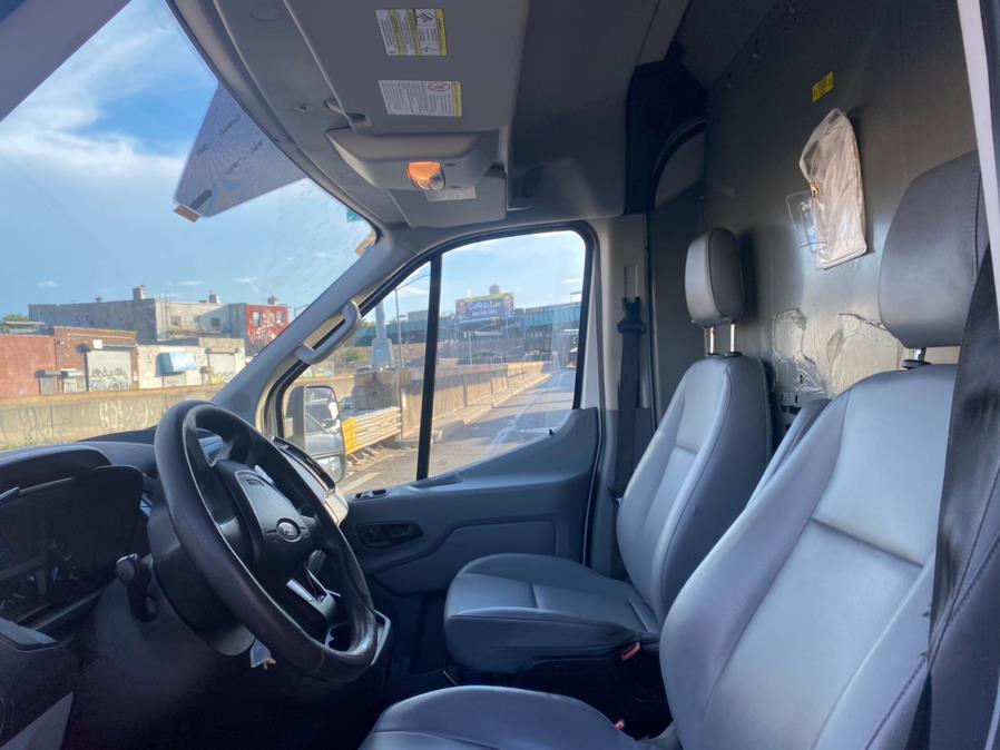 2015 Ford Other 250 photo