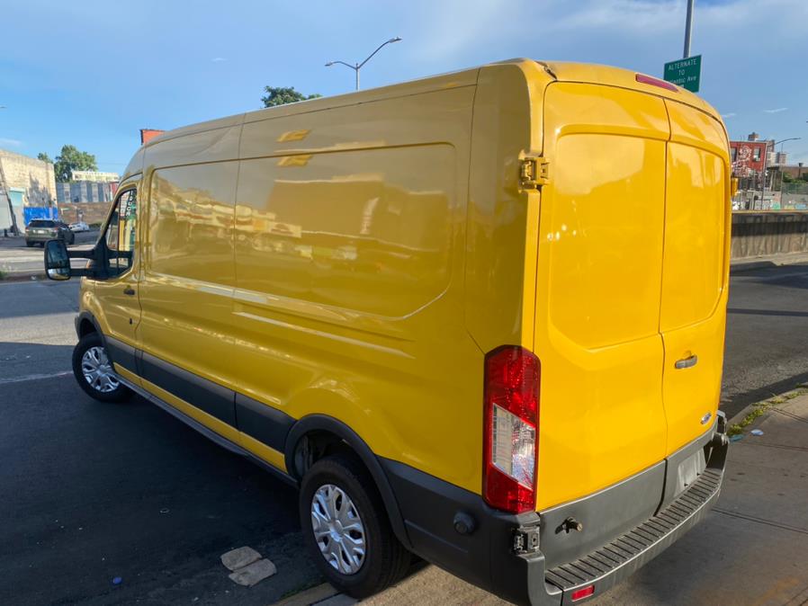 2015 Ford Other 250 photo