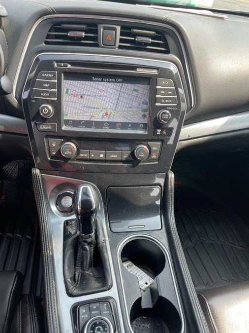 2017 Nissan Maxima SL 3.5L photo
