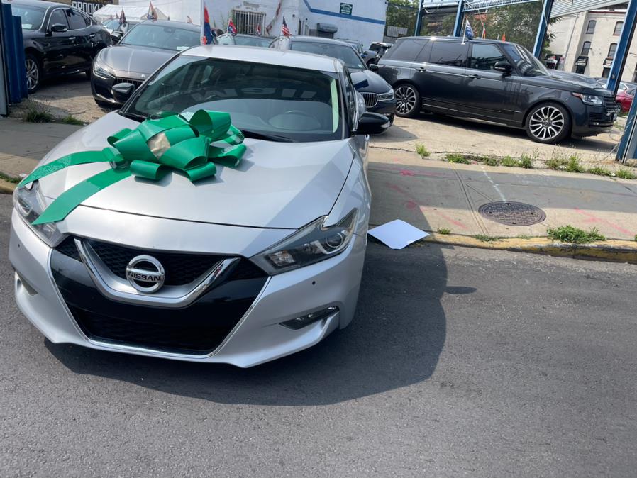 2017 Nissan Maxima SL 3.5L photo