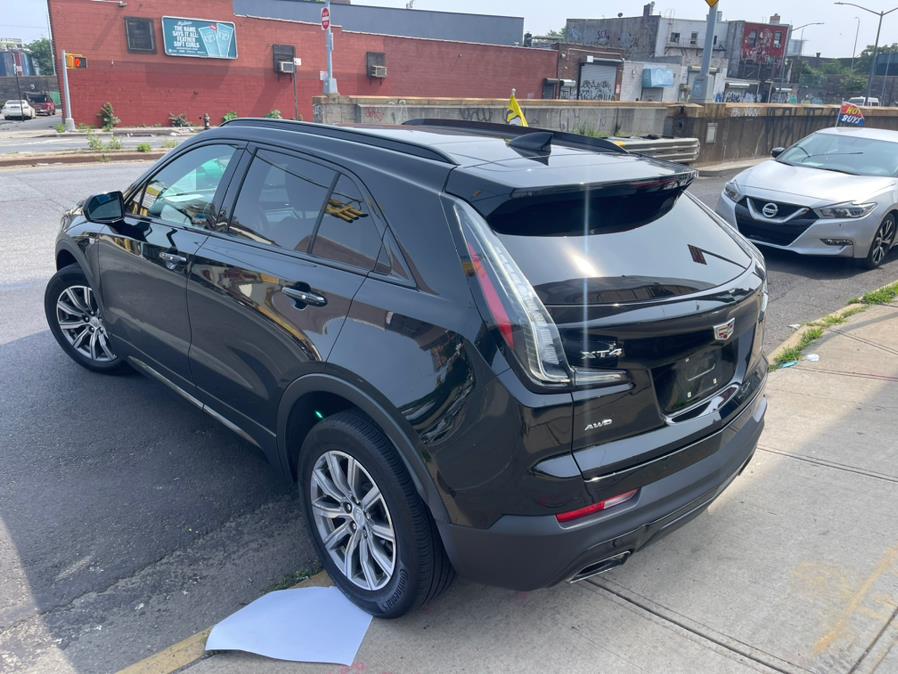 2019 Cadillac XT4 AWD 4dr Sport photo