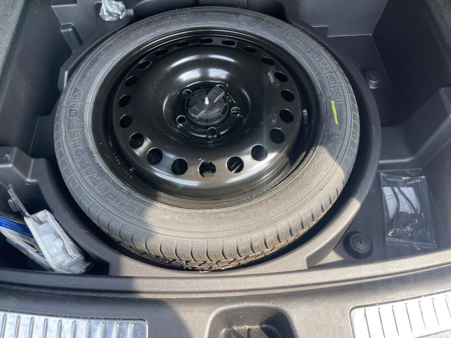 2019 Cadillac XT4 AWD 4dr Sport photo