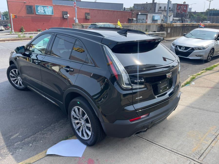 2019 Cadillac XT4 AWD 4dr Sport photo