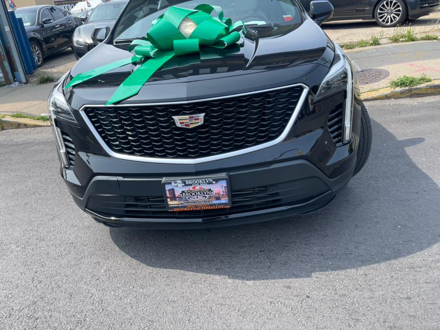 2019 Cadillac XT4 AWD 4dr Sport photo