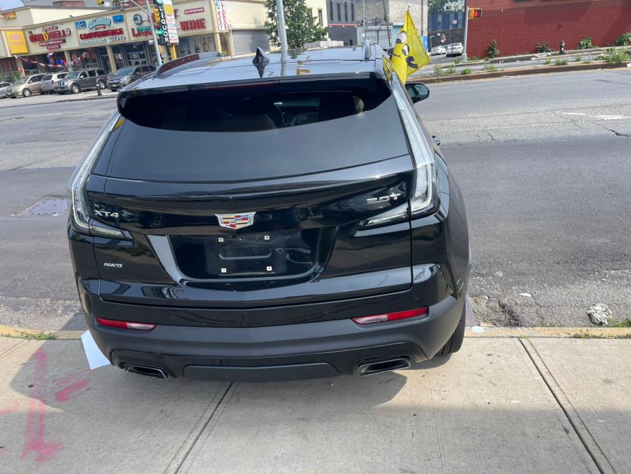 2019 Cadillac XT4 AWD 4dr Sport photo