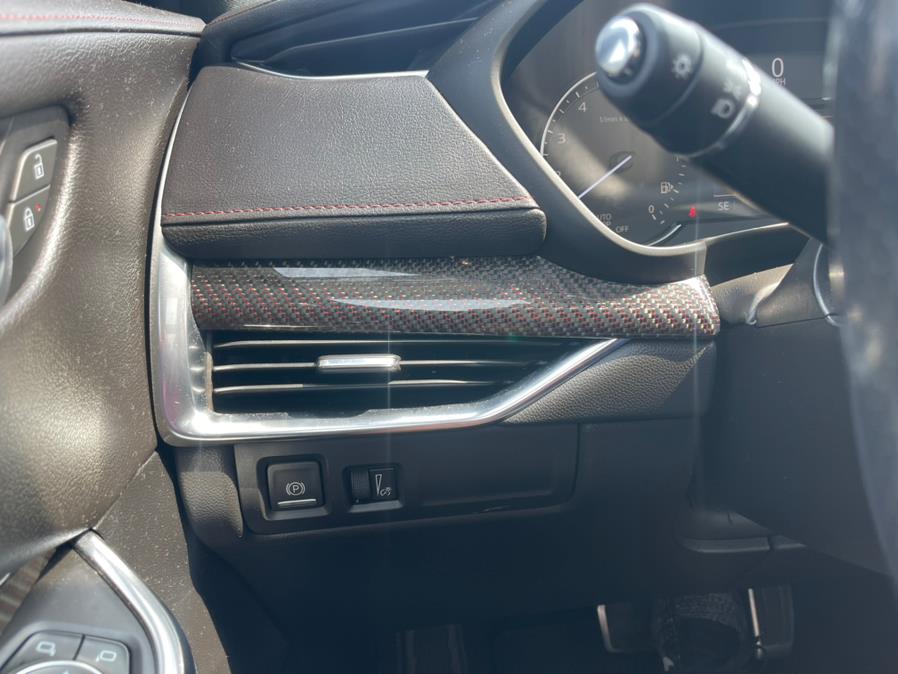 2019 Cadillac XT4 AWD 4dr Sport photo