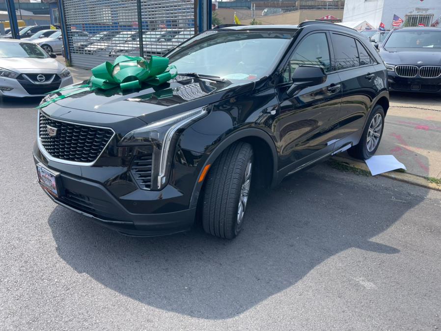 2019 Cadillac XT4 AWD 4dr Sport photo
