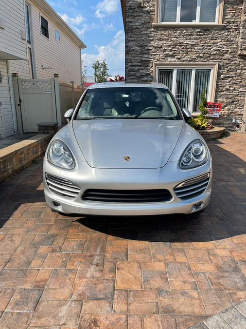 2013 Porsche Cayenne photo