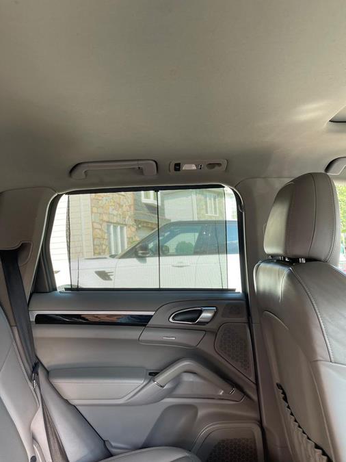 2013 Porsche Cayenne photo