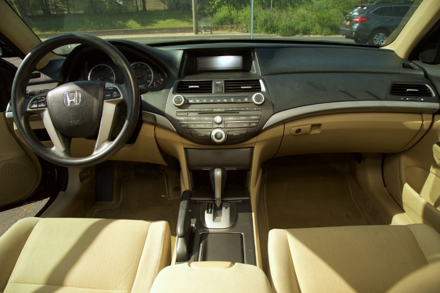 2011 Honda Accord LX photo