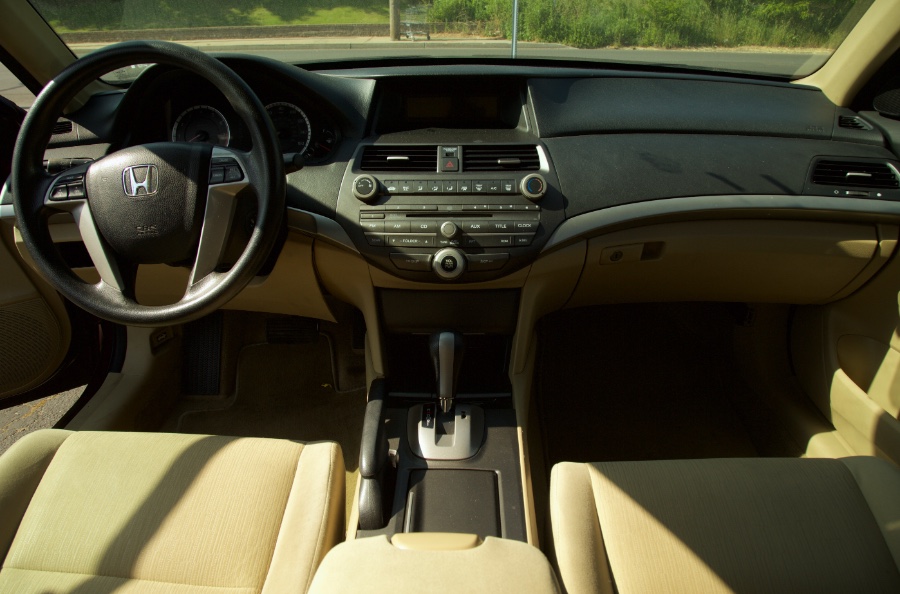 2011 Honda Accord LX photo