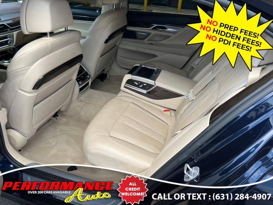 2016 BMW 7-Series 4dr Sdn 740i RWD photo