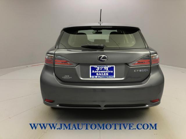 2013 Lexus CT 200h photo
