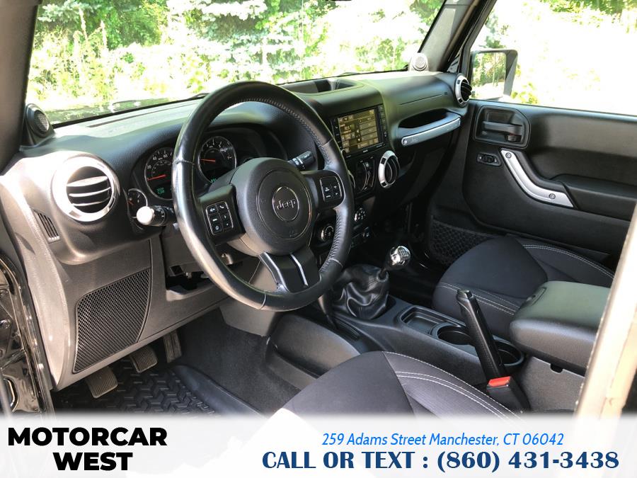 2014 Jeep Wrangler Unlimited Sahara photo