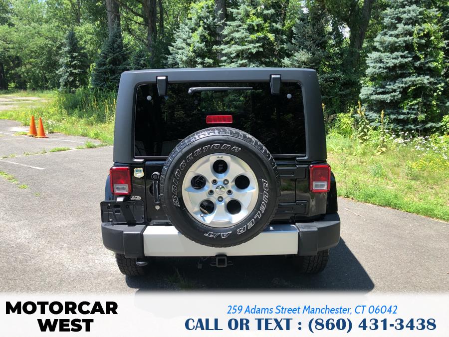 2014 Jeep Wrangler Unlimited Sahara photo