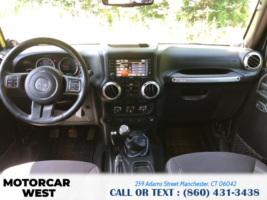 2014 Jeep Wrangler Unlimited Sahara photo
