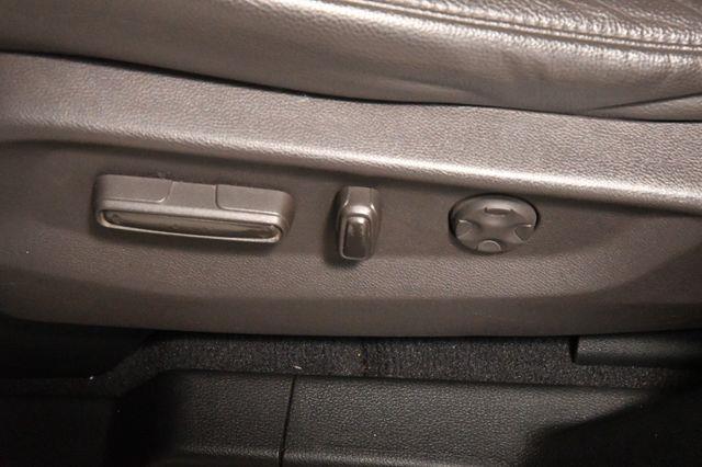 2019 Honda Odyssey Elite w/ Entertainment System photo