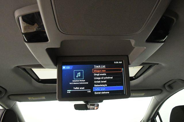 2019 Honda Odyssey Elite w/ Entertainment System photo