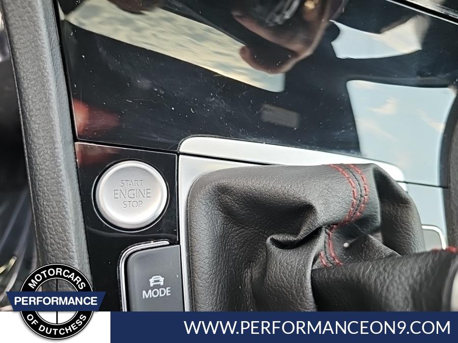 2019 Volkswagen Golf Gti 2.0T Autobahn Manual photo