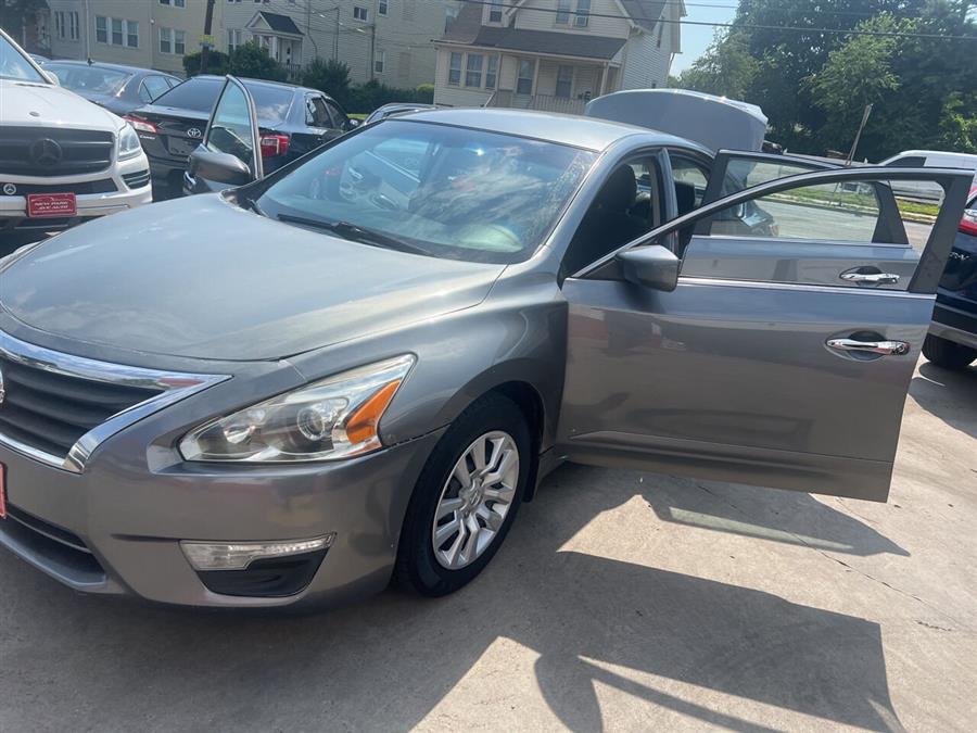 2015 Nissan Altima 2.5 S 4dr Sedan photo