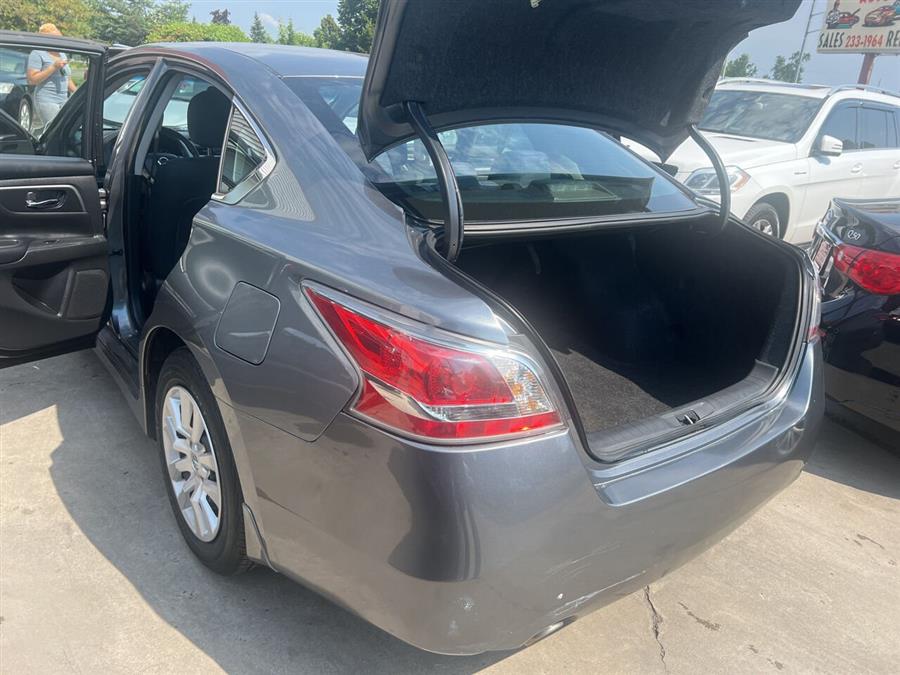 2015 Nissan Altima 2.5 S 4dr Sedan photo