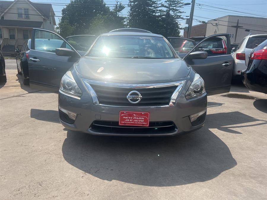 2015 Nissan Altima 2.5 S 4dr Sedan photo