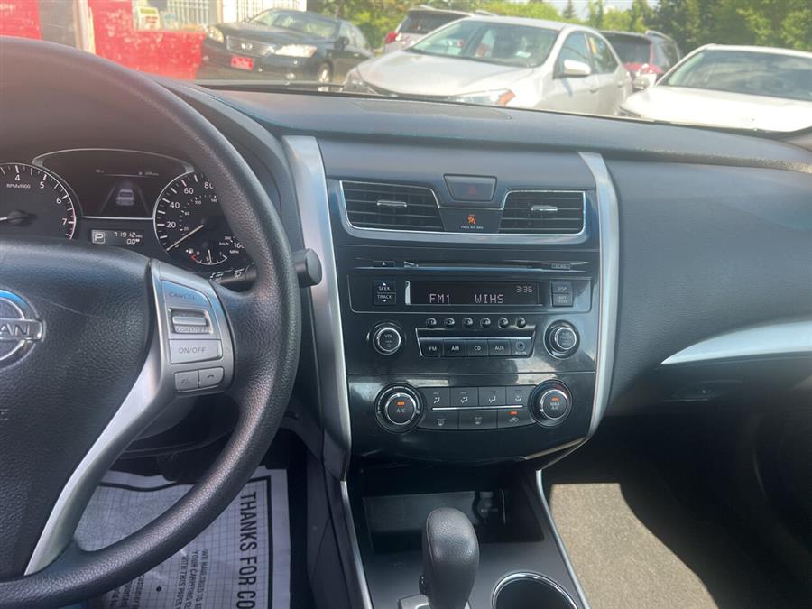 2015 Nissan Altima 2.5 S 4dr Sedan photo