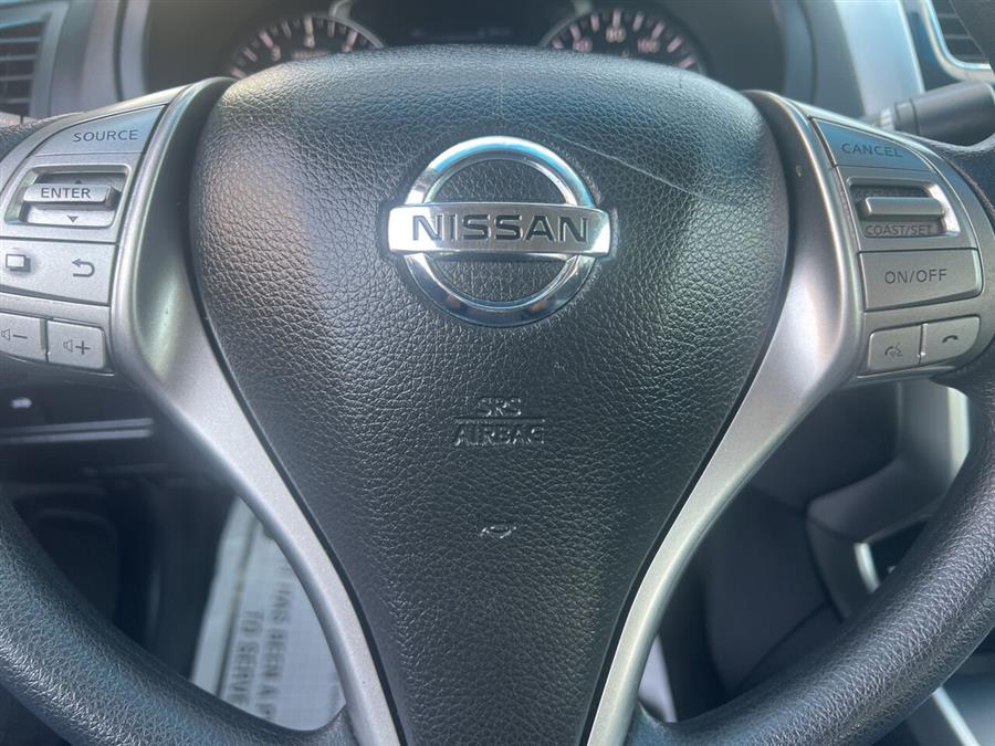 2015 Nissan Altima 2.5 S 4dr Sedan photo