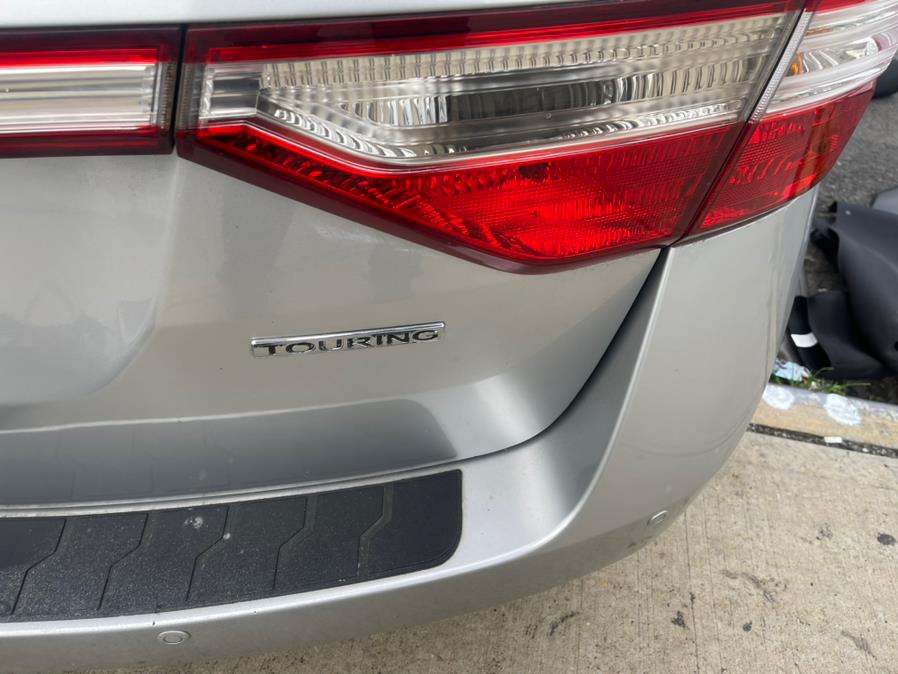 2012 Honda Odyssey Touring photo