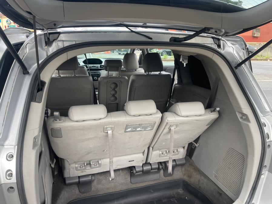 2012 Honda Odyssey Touring photo