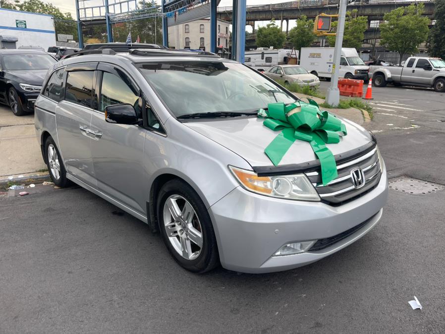 2012 Honda Odyssey Touring photo
