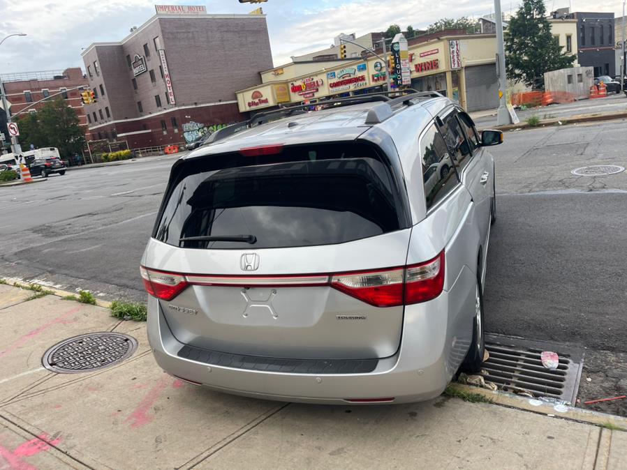 2012 Honda Odyssey Touring photo