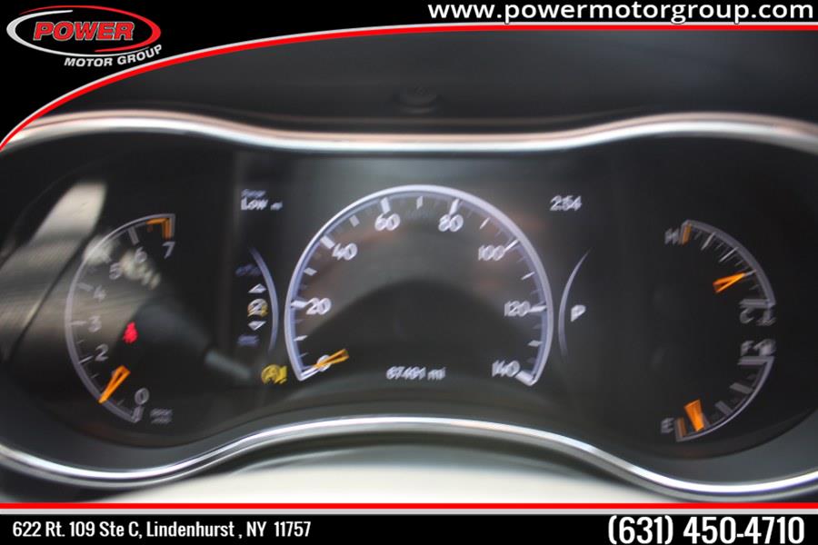2019 Jeep Grand Cherokee Altitude 4x2 photo