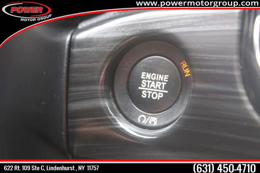 2019 Jeep Grand Cherokee Altitude 4x2 photo